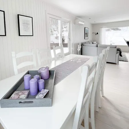 Halsanaustan Apartment Korsnes